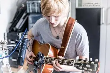 Alex Early Recording at Metech Multimedia Recording Studio